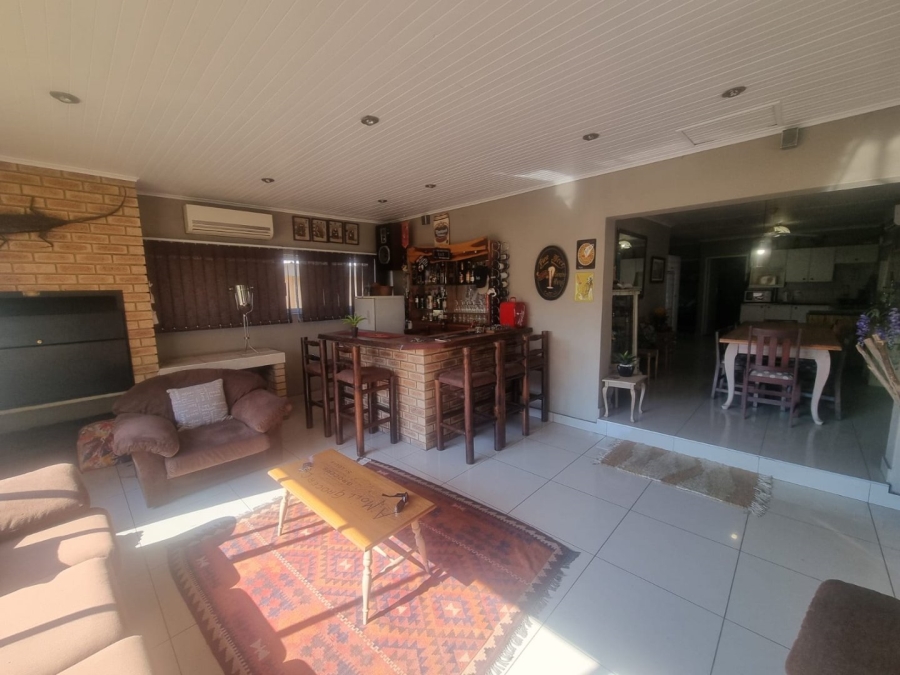 3 Bedroom Property for Sale in Louterwater Free State